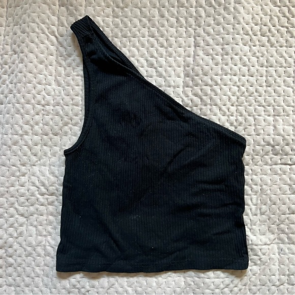 One shoulder top - Picture 1 of 2